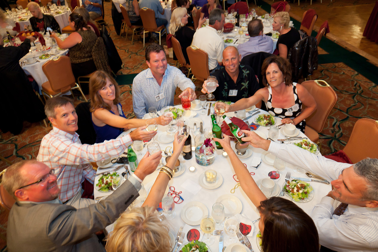 Northgate classmates gathered around a dinner table